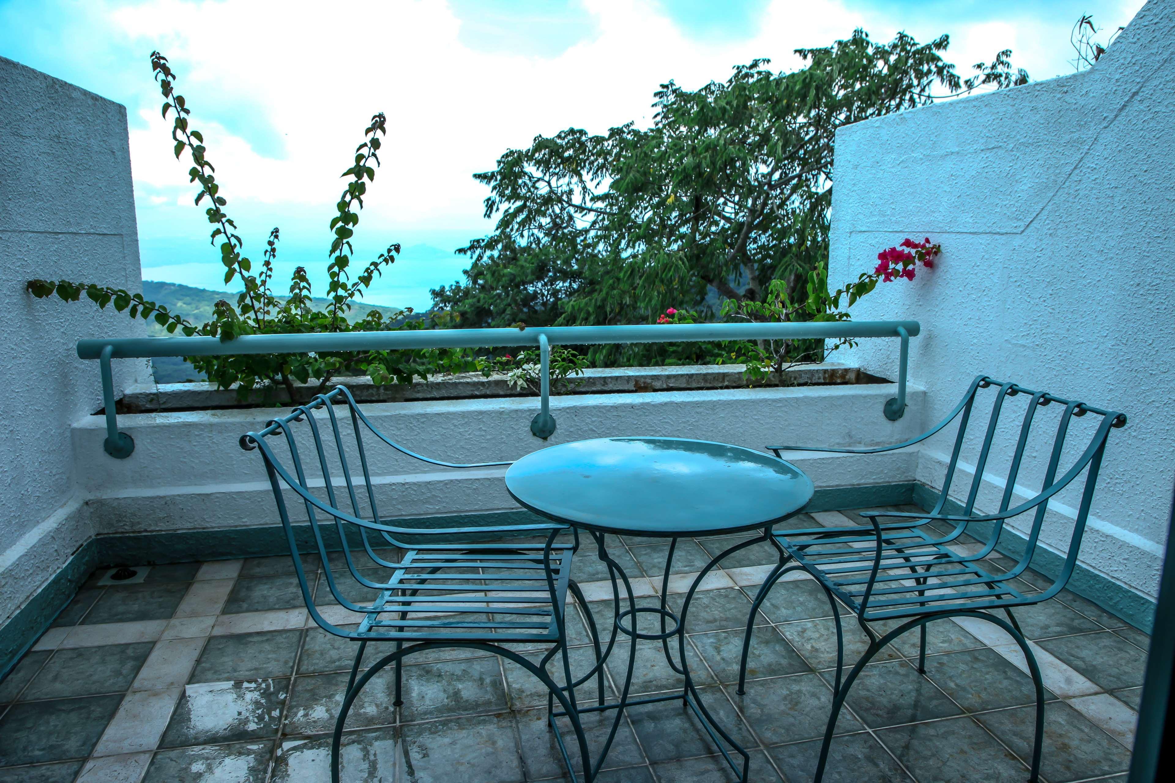 Days Hotel Tagaytay Tagaytay City Exterior photo